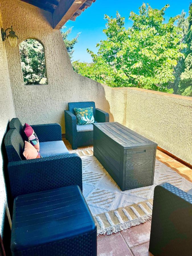 Le Mazet De Choubouloute Bed & Breakfast Saint-Gilles  Exterior foto